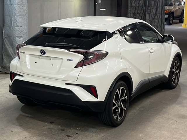 Toyota C-HR 2017 8484751-5