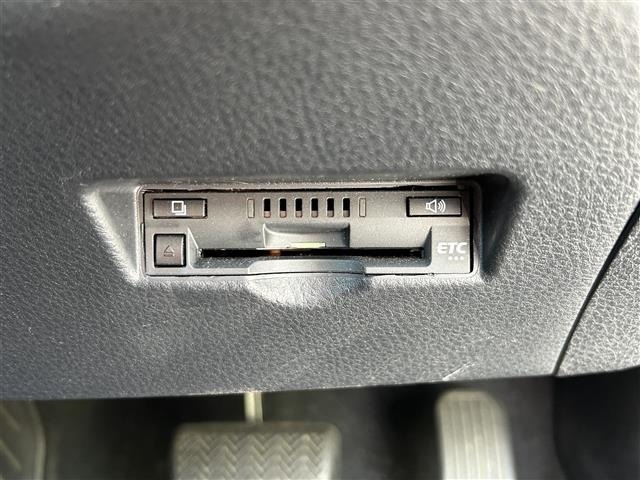 Toyota C-HR 2016 8485293-12