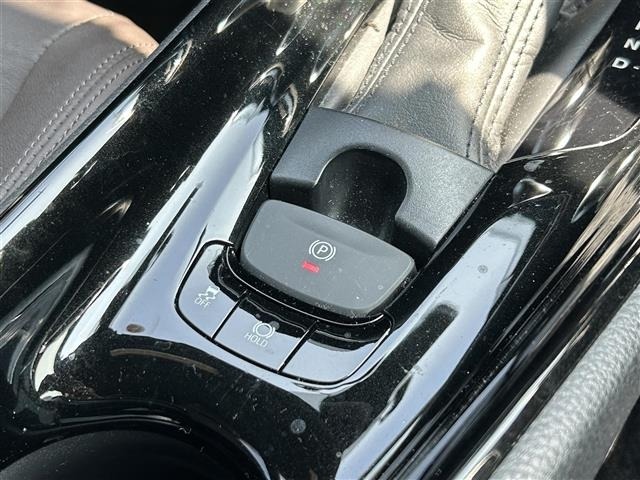 Toyota C-HR 2016 8485293-13