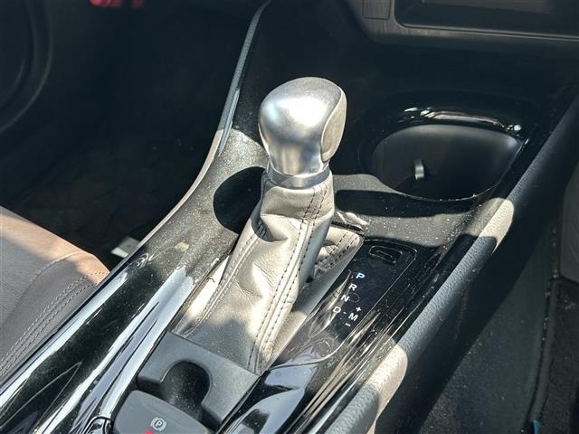 Toyota C-HR 2016 8485293-7