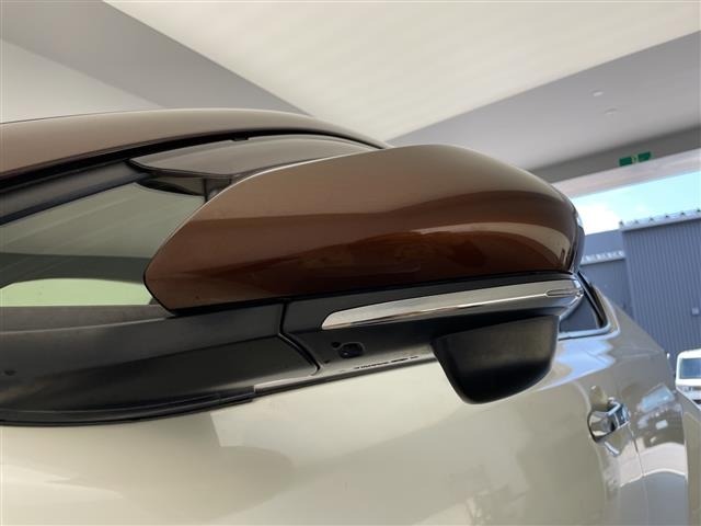 Toyota C-HR 2019 8485295-17