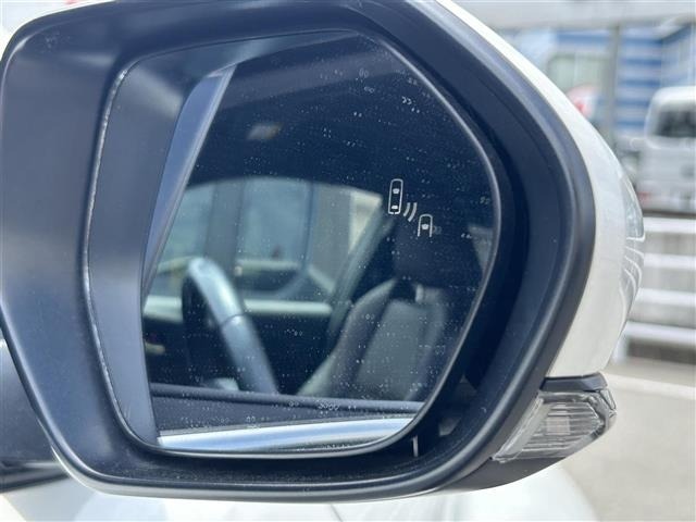 Toyota C-HR 2019 8485775-21