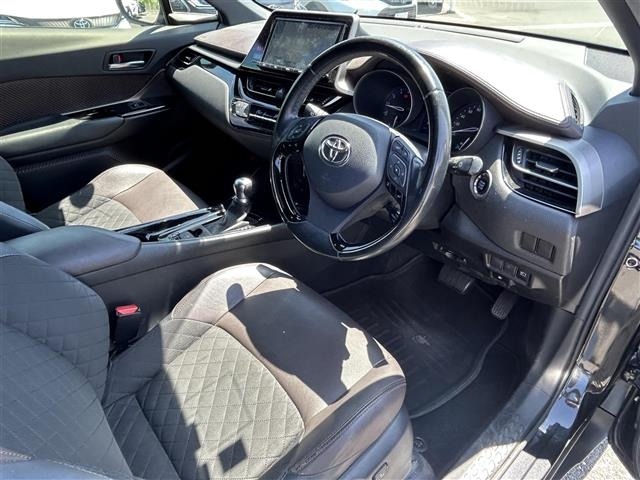 Toyota C-HR 2017 8485823-11