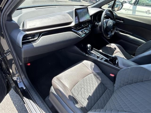 Toyota C-HR 2017 8485823-4