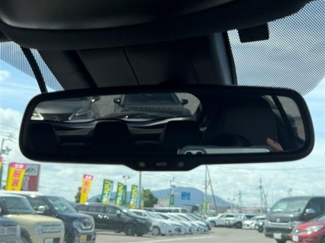 Toyota C-HR 2017 8485910-8