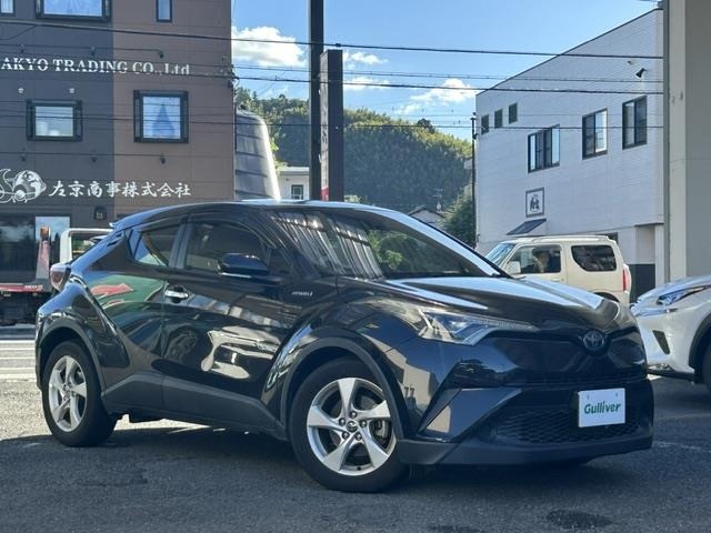 Toyota C-HR 2017 8485913-0