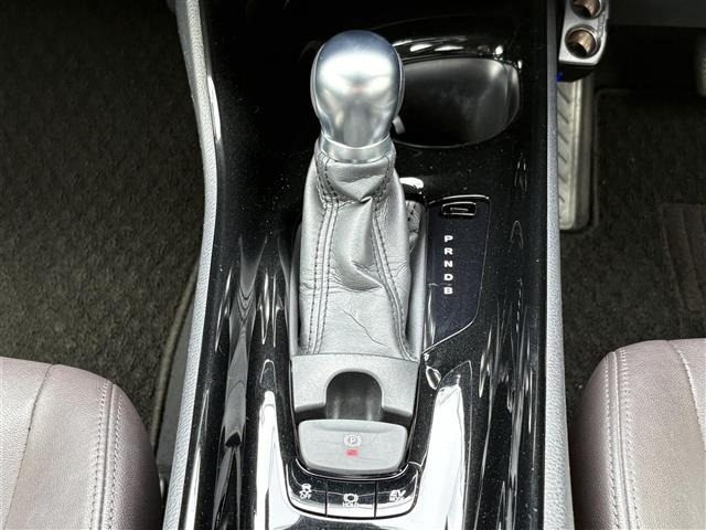 Toyota C-HR 2017 8485937-21