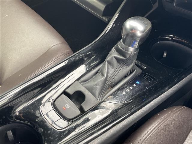 Toyota C-HR 2017 8485966-12