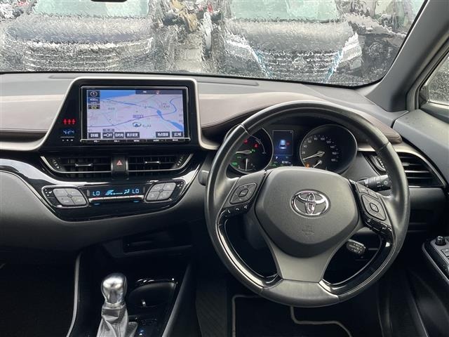 Toyota C-HR 2018 8485993-14