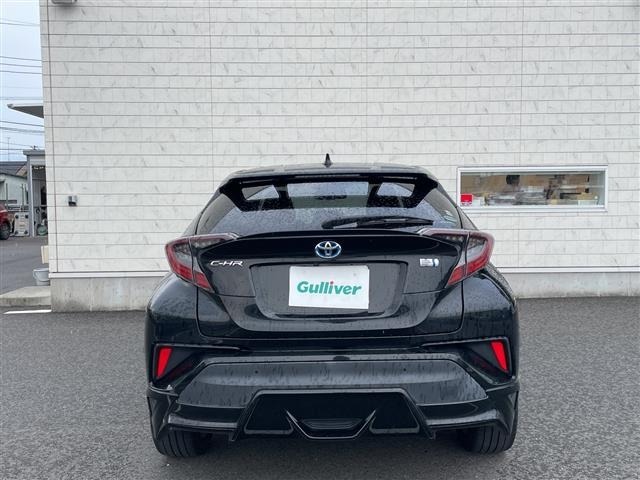 Toyota C-HR 2018 8485993-4