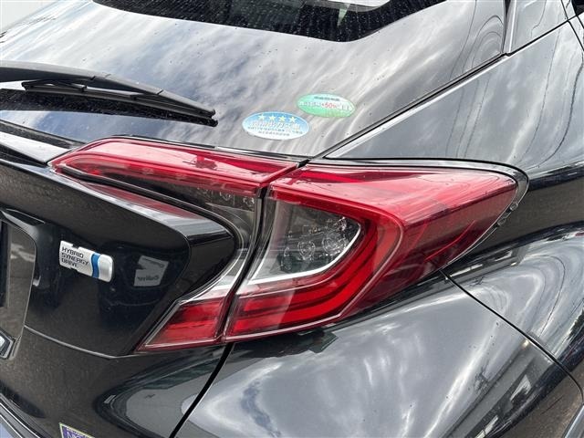 Toyota C-HR 2018 8486028-13