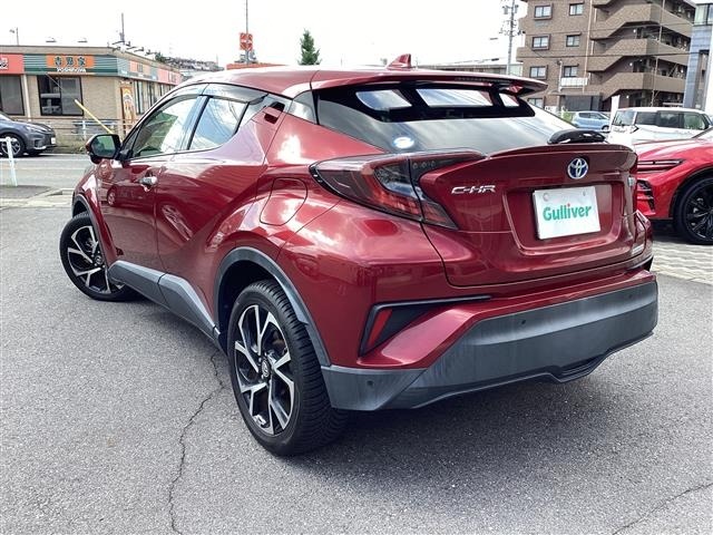 Toyota C-HR 2018 8486050-13