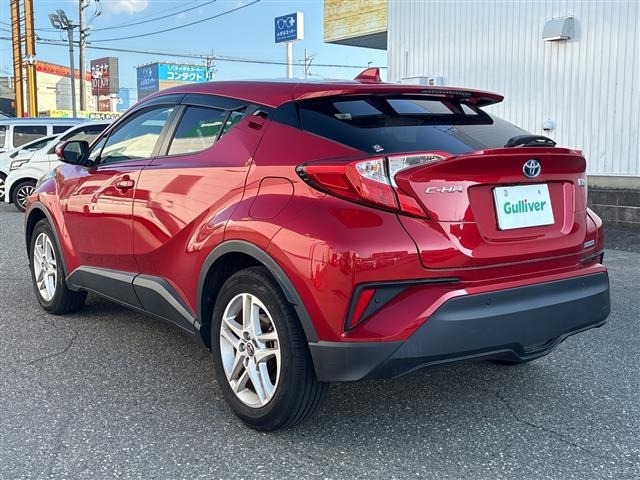 Toyota C-HR 2023 8486051-13