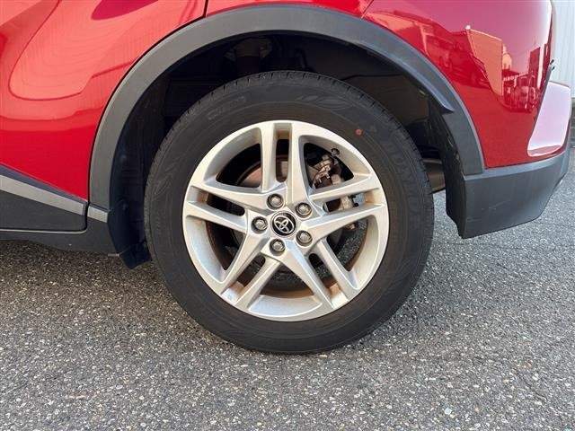 Toyota C-HR 2023 8486051-7