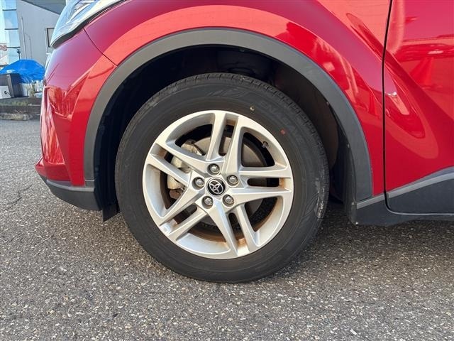 Toyota C-HR 2023 8486051-9