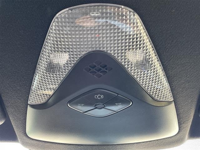 Toyota C-HR 2018 8486073-10