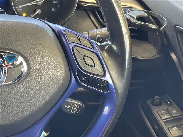 Toyota C-HR 2018 8486073-3