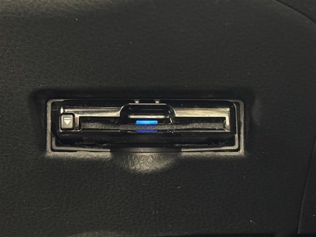 Toyota C-HR 2018 8486104-19