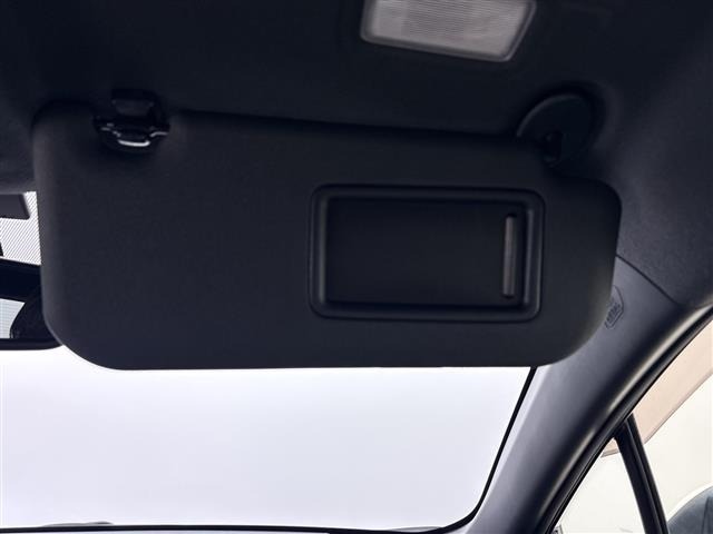 Toyota C-HR 2018 8486104-4