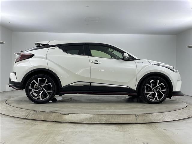 Toyota C-HR 2017 8486127-10
