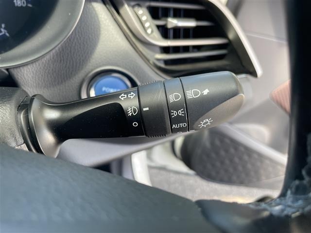 Toyota C-HR 2019 8486129-11