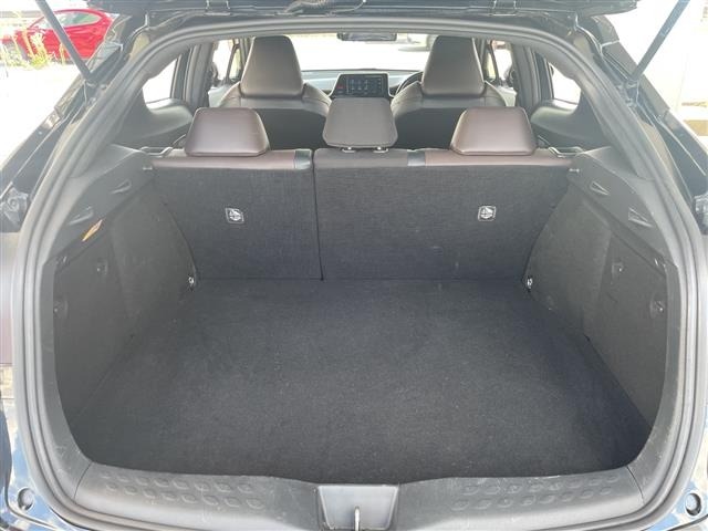 Toyota C-HR 2017 8486156-7