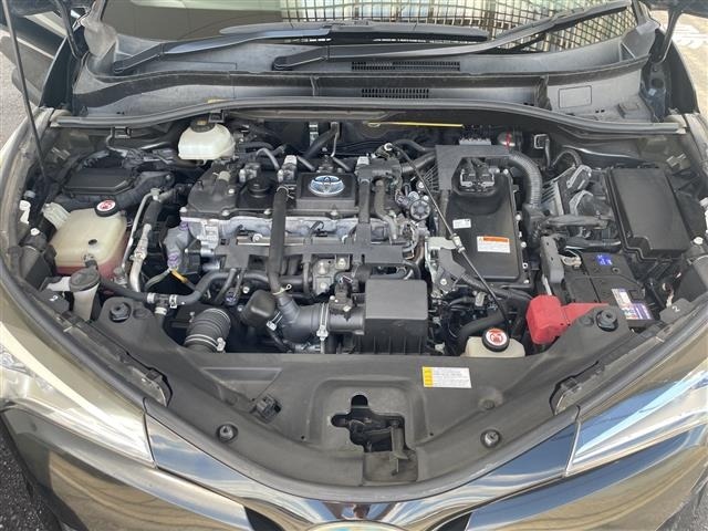 Toyota C-HR 2017 8486156-9