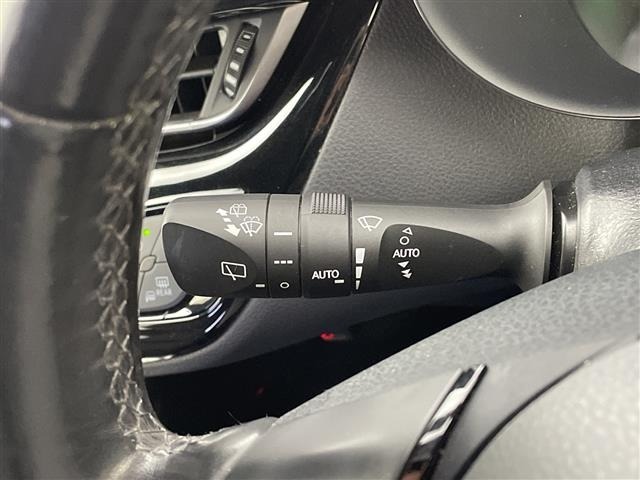 Toyota C-HR 2017 8486159-8