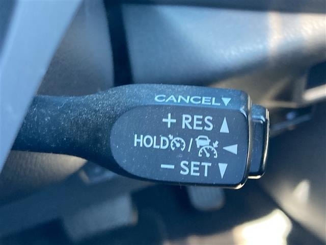 Toyota C-HR 2019 8486188-10