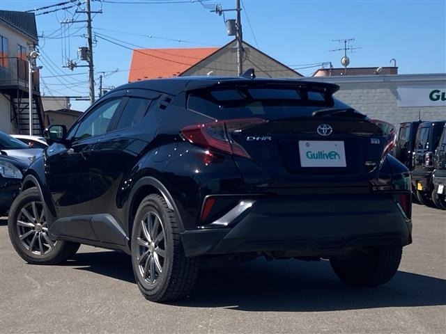 Toyota C-HR 2019 8486188-13