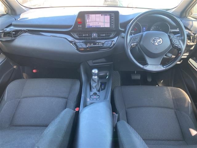 Toyota C-HR 2019 8486188-14