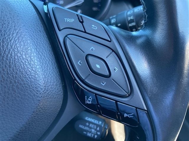 Toyota C-HR 2019 8486188-9