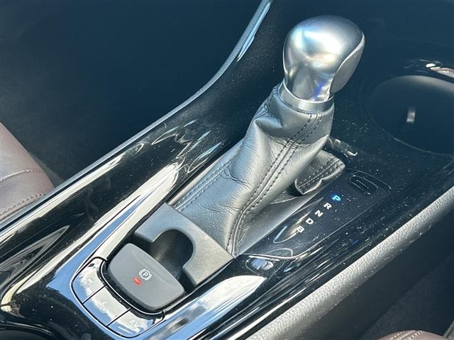 Toyota C-HR 2017 8486190-5