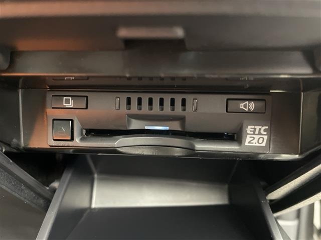 Toyota CAMRY 2023 8487475-5