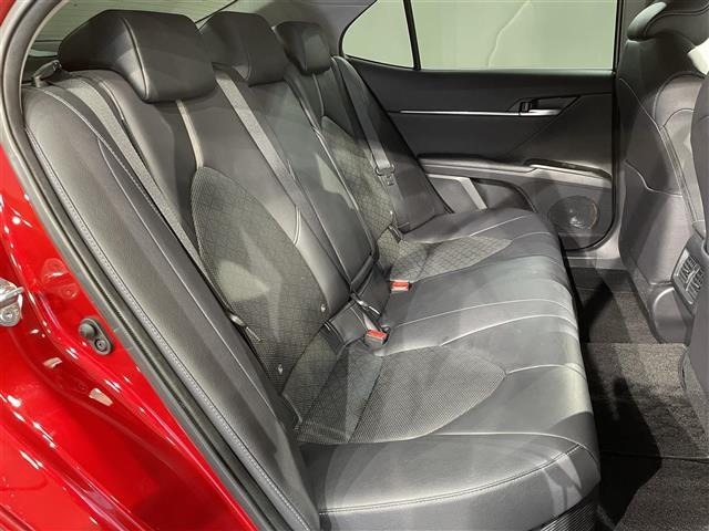Toyota CAMRY 2023 8487527-11