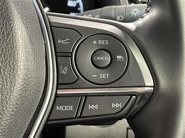 Toyota CAMRY 2023 8487527-17