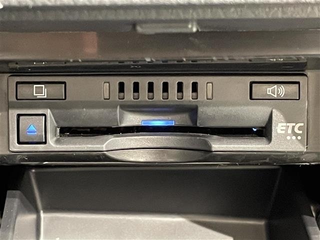 Toyota CAMRY 2023 8487527-5