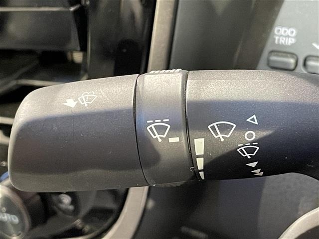 Toyota CAMRY 2023 8487527-6