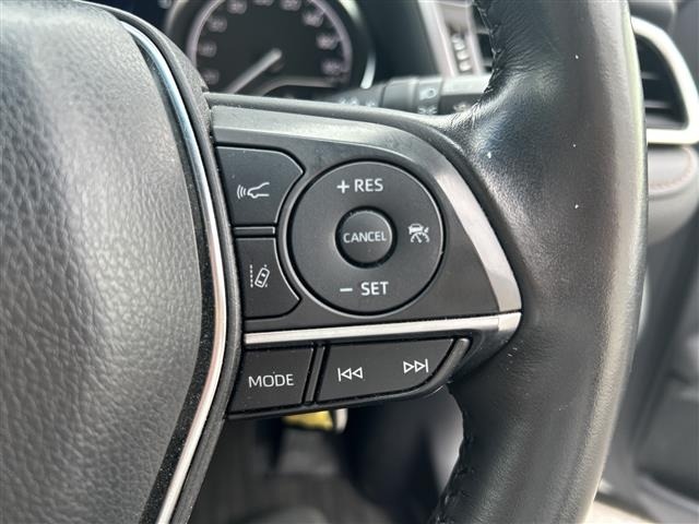 Toyota CAMRY 2018 8487546-1