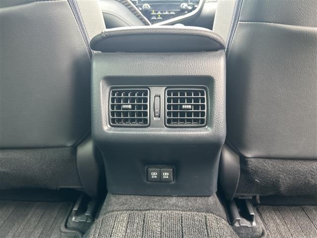Toyota CAMRY 2018 8487546-14