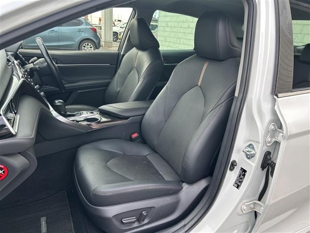 Toyota CAMRY 2018 8487546-6