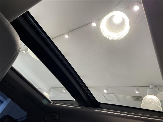 Toyota CAMRY 2023 8487552-19