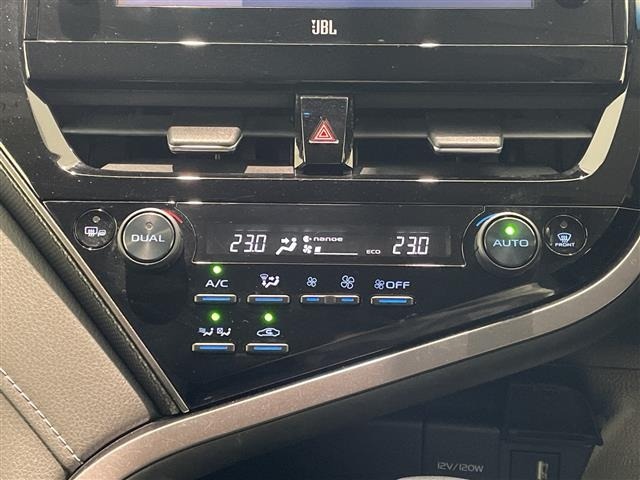 Toyota CAMRY 2023 8487552-7