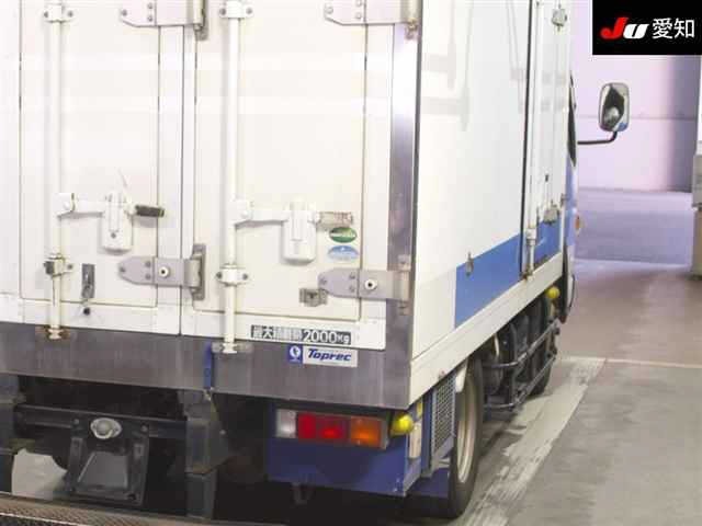 Mitsubishi CANTER 2017 8489334-8