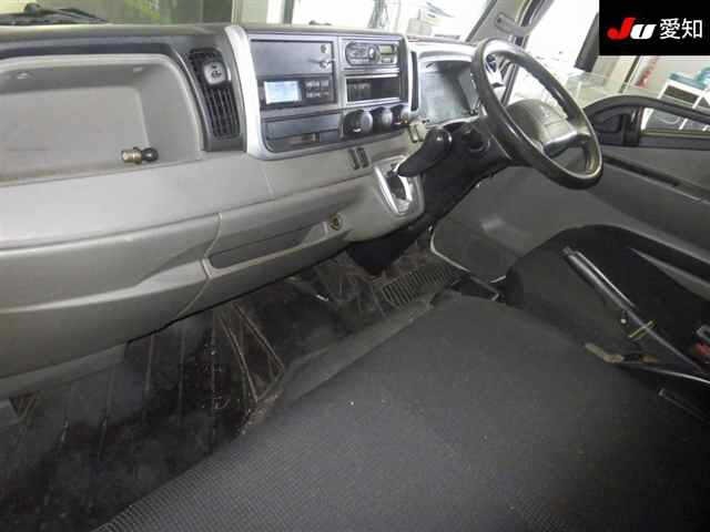 Mitsubishi CANTER 2017 8489338-3
