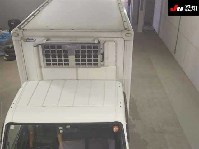 Mitsubishi CANTER 2017 8489338-9