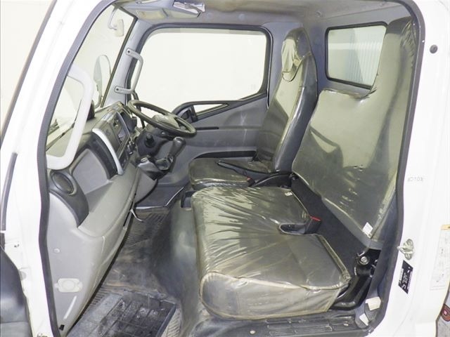 Mitsubishi CANTER 2019 8489354-8