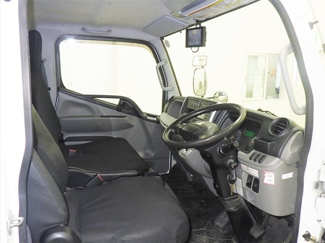 Mitsubishi CANTER 2017 8489356-6