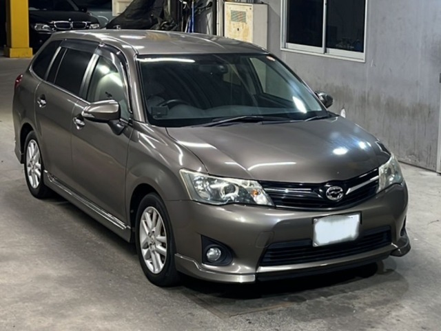 Toyota COROLLA FIELDER 2012 8489129-4