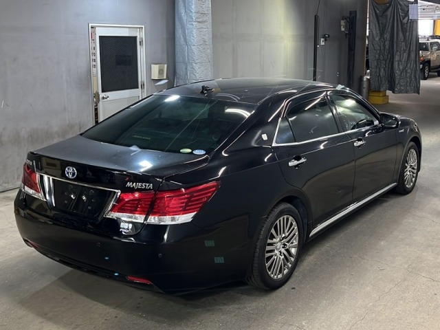 Toyota CROWN MAJESTA 2015 8483449-5